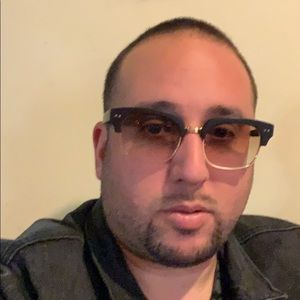 Meet your Posher, Luis